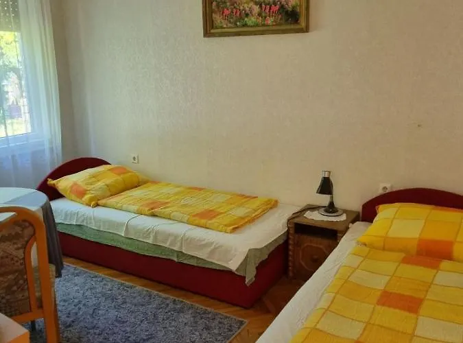 Aranypart 35 Apartamento Siófok